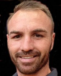 COLIN LYNES